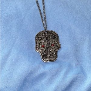 Skull necklace